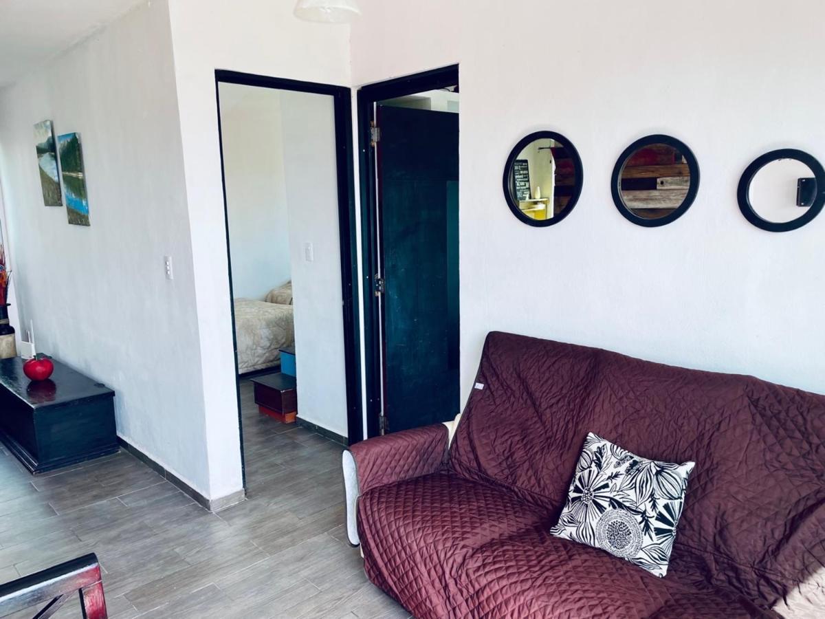 Punta Me Apartments & Rooms Near The Punta Sam Ferry Beach 坎昆 外观 照片
