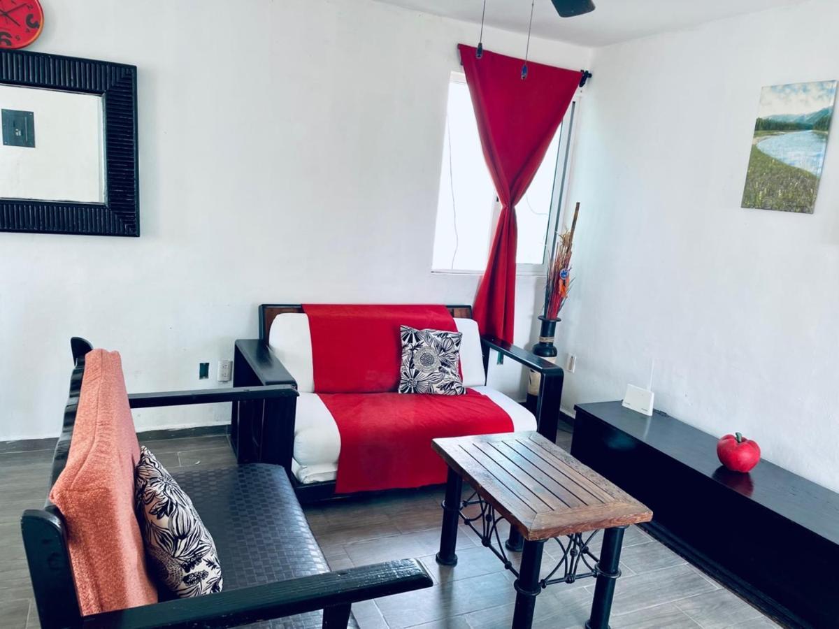 Punta Me Apartments & Rooms Near The Punta Sam Ferry Beach 坎昆 外观 照片